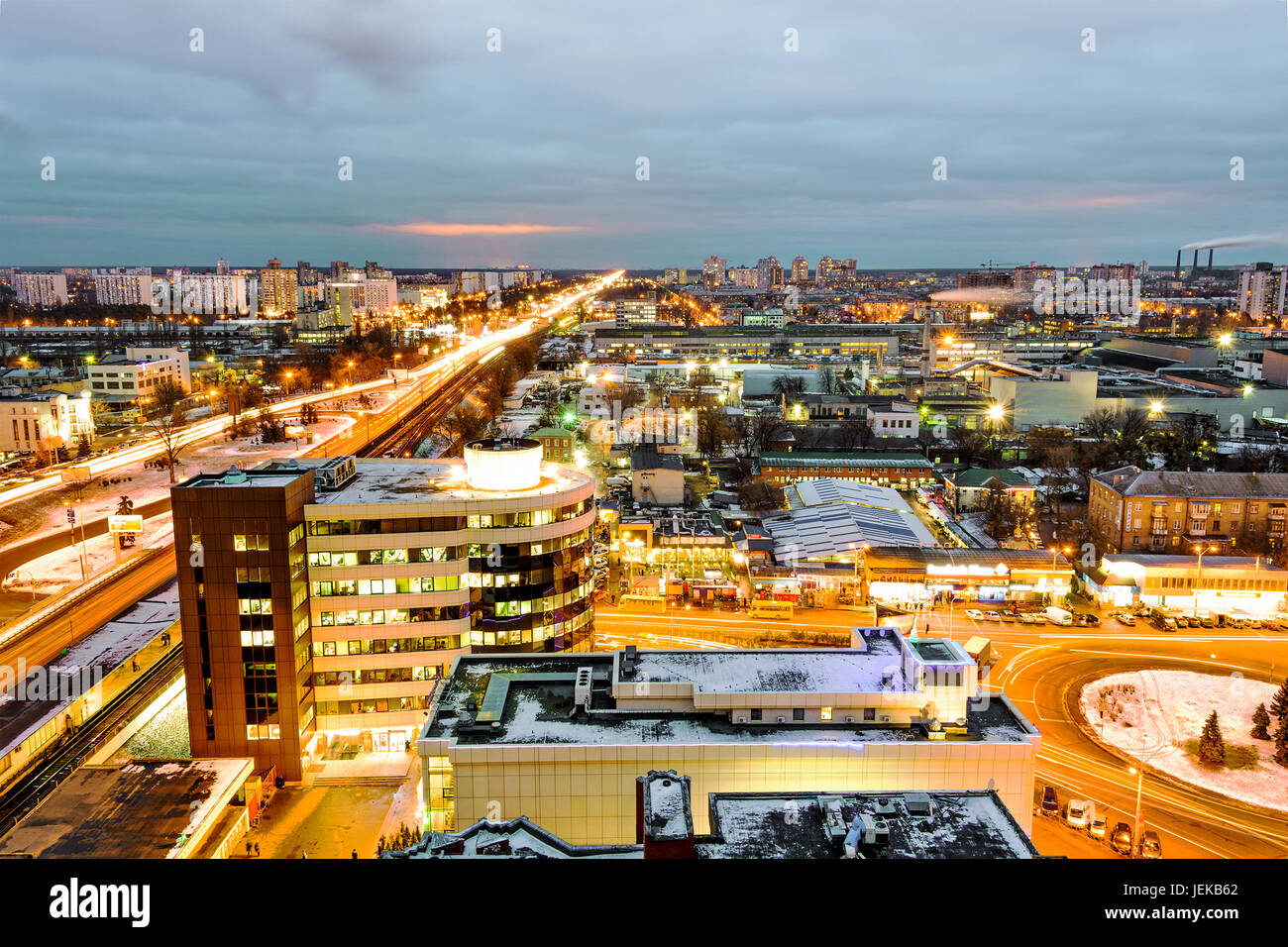 City Skyline bei Nacht, Kiew, Ukraine Stockfoto