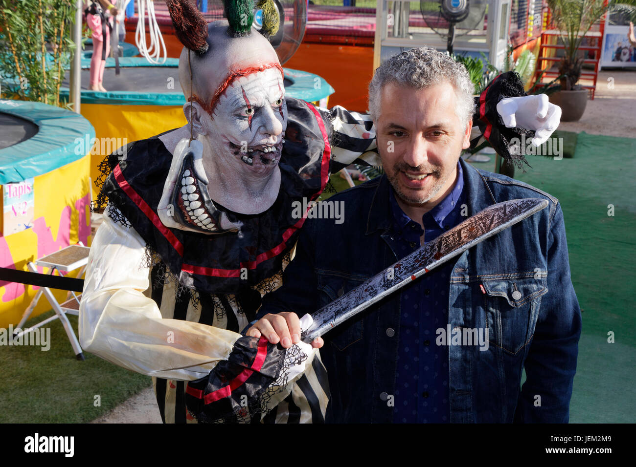 Paris, Frankreich. 23. Juni 2017. Atmen Kelif besucht 2017 Fête des Tuileries, am 23. Juni 2017 in Paris, Frankreich. Bildnachweis: Bernard Menigault/Alamy Live N Stockfoto Paris, Frankreich. 23. Juni 2017. Atmen Kelif besucht 2017 Fête des Tuileries, am 23. Juni 2017 in Paris, Frankreich. Bildnachweis: Bernard Menigault/Alamy Live N Stockfoto