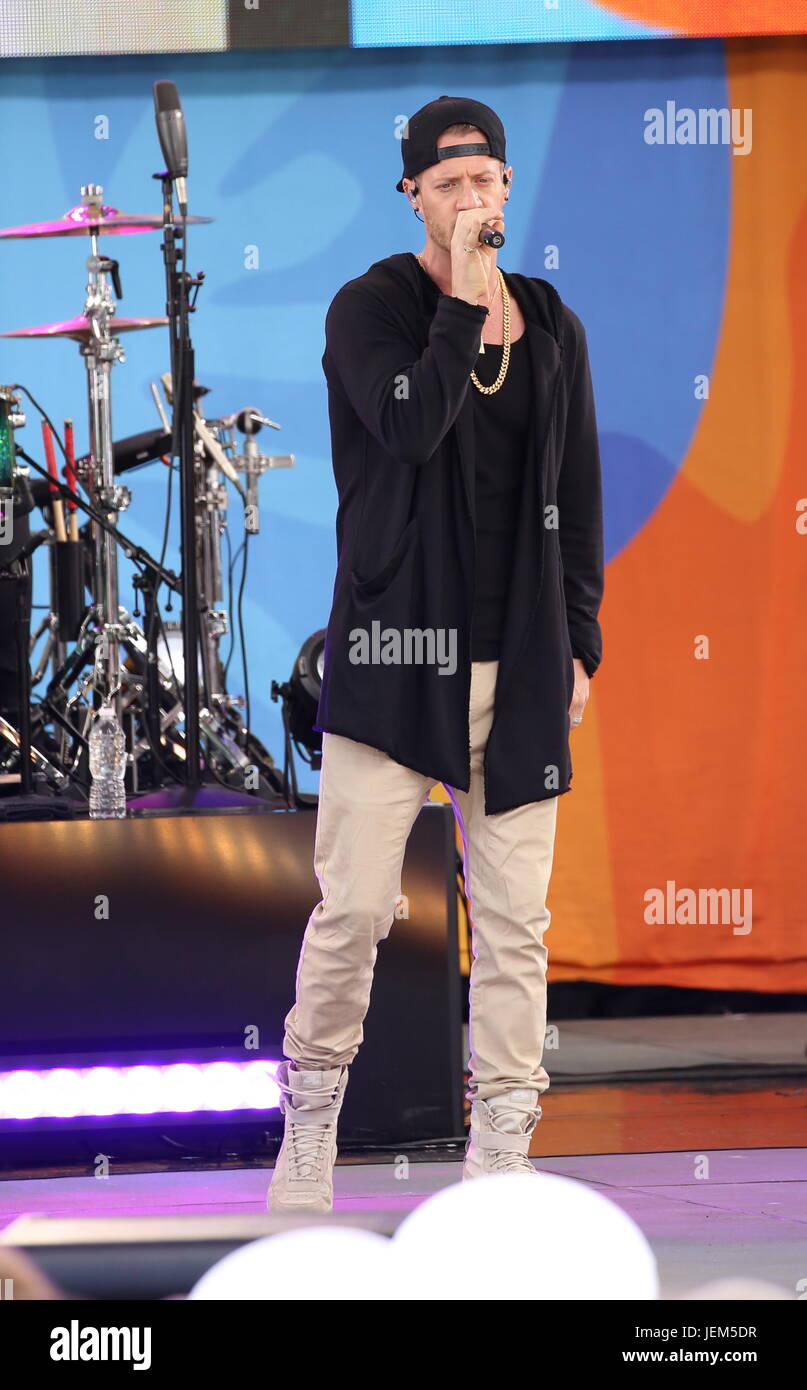 Florida Georgia Line und Nelly führen auf ABC "Good Morning America" 2017 Summer Concert Series bei Rumsey Playfield Featuring: Brian Kelley Where: New York, New York, Vereinigte Staaten von Amerika bei: 26. Mai 2017 Stockfoto