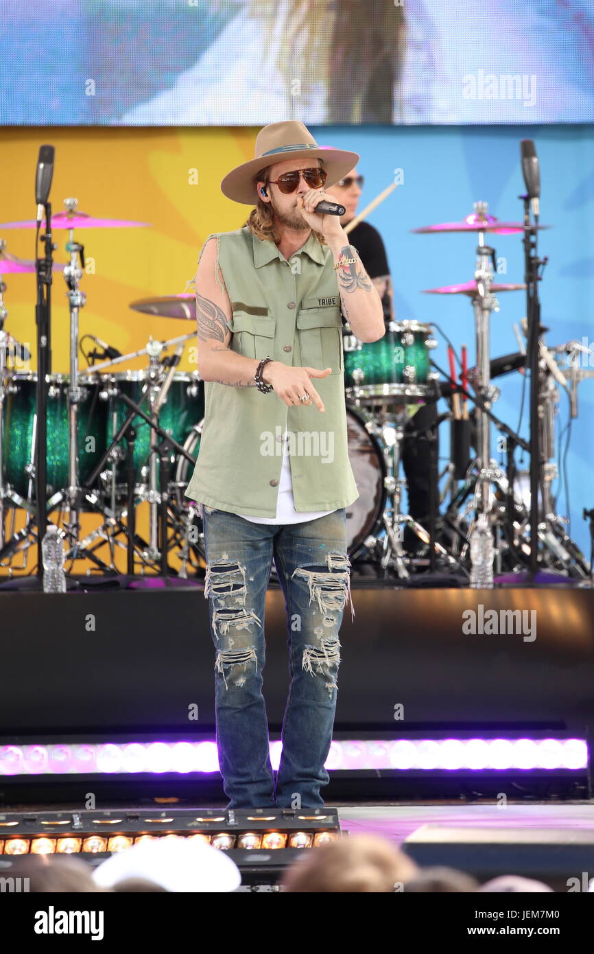 Florida Georgia Line und Nelly durchführen auf ABC "Good Morning America" 2017 Sommer Konzert-Serie mit: Tyler Hubbard wo: New York, New York, Vereinigte Staaten von Amerika bei: 26. Mai 2017 Stockfoto