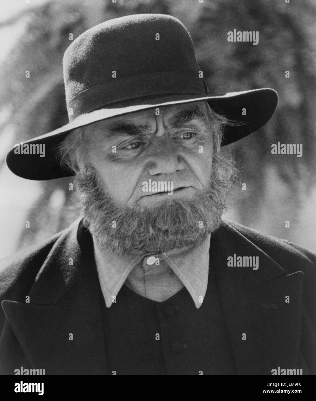 Ernest Borgnine, am Set des Films "Tödlicher Segen", United Artists, 1981 Stockfoto