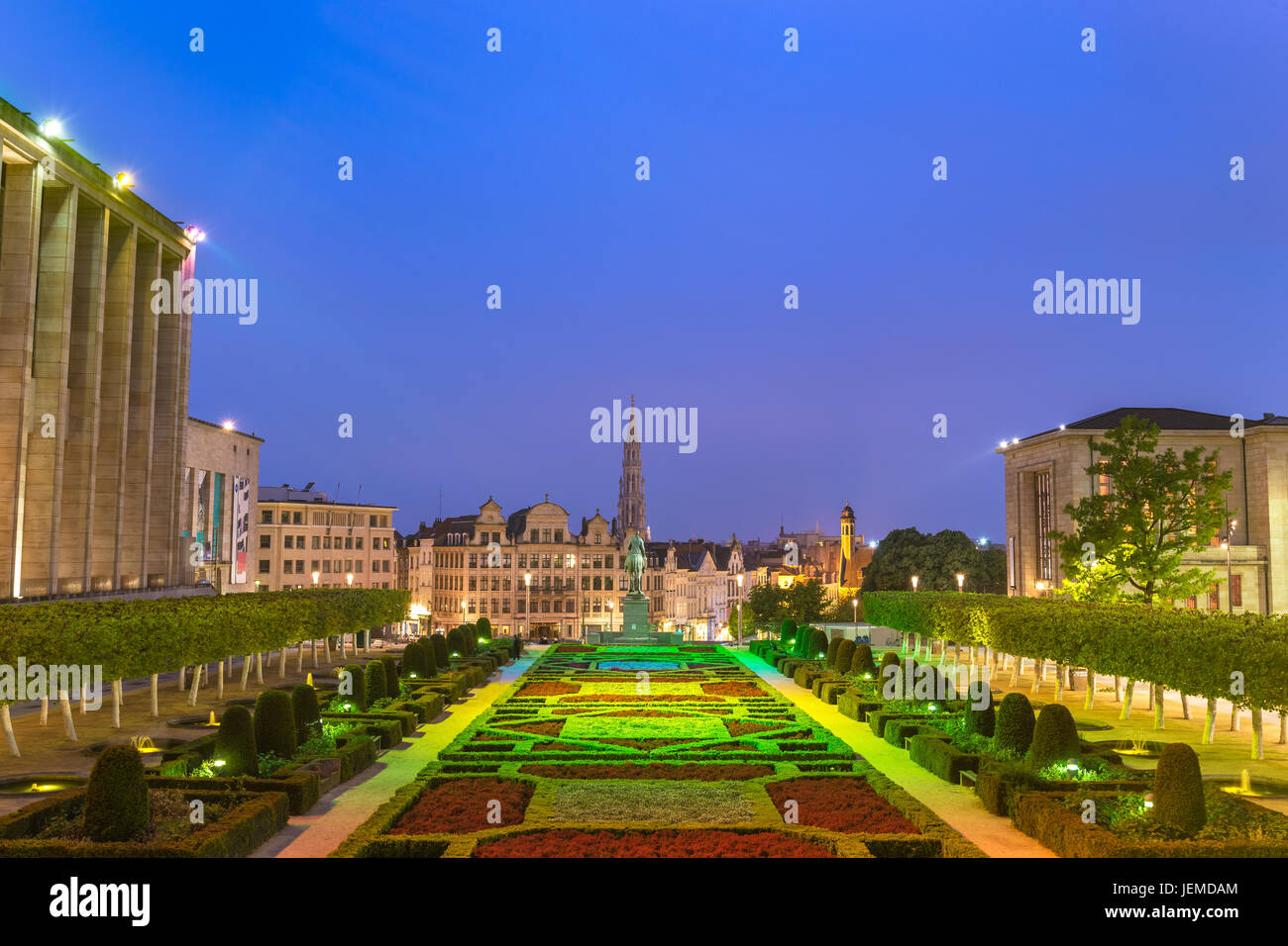 Brüssel Nacht Stadt Skyline bei Mont des Arts Garten, Brüssel, Belgien Stockfoto