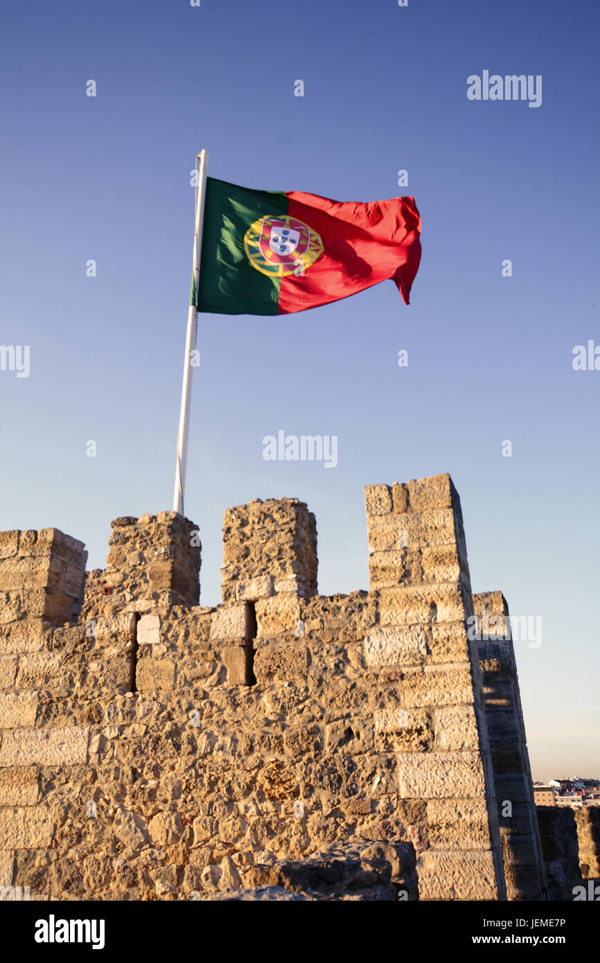 St.-Georgs Burg (Castelo de Sao Jorge) in Lissabon, Portugal. Stockfoto