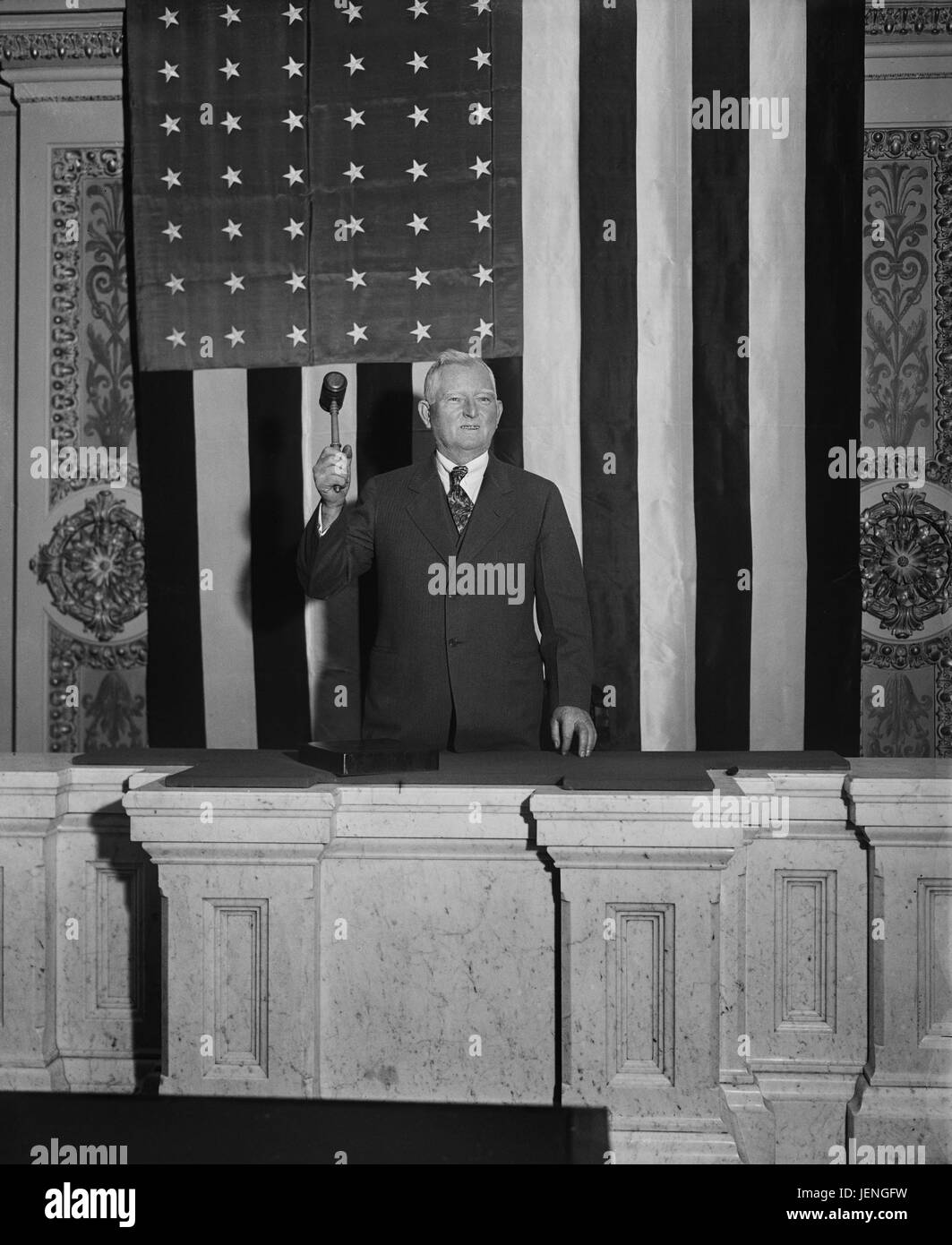 John Nance Garner, Sprecher des Repräsentantenhauses der Vereinigten Staaten, Portrait mit Hammer, Washington DC, USA, Harris & Ewing, Dezember 1931 Stockfoto