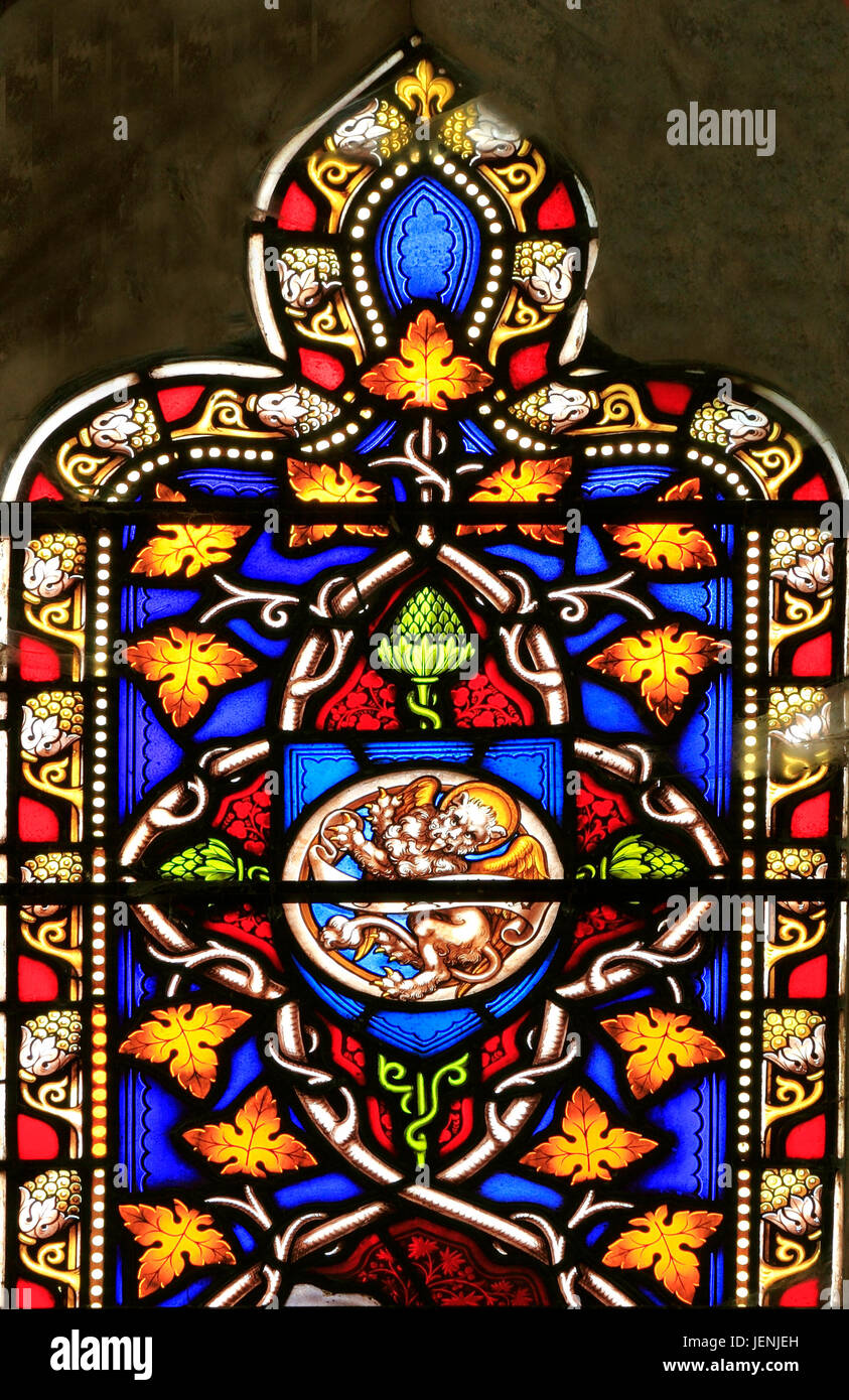Symbol der St. Markus der Evangelist, geflügelten Löwen, Glasfenster von William Warrington, 1856, Feld Dalling, Norfolk, England, UK Stockfoto