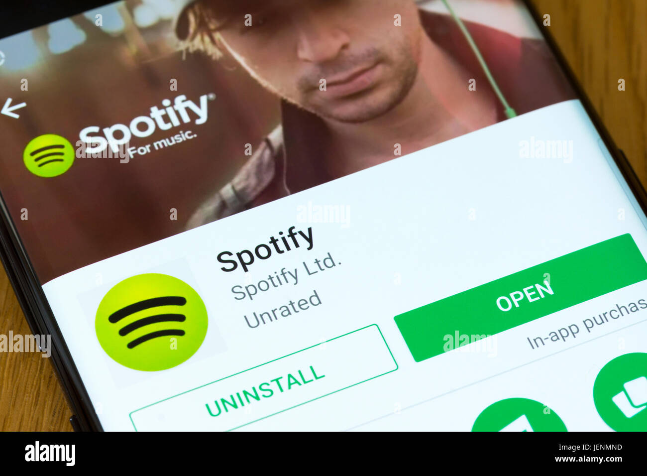 Eine Nahaufnahme der Spotify-App installieren Bildschirm Stockfoto