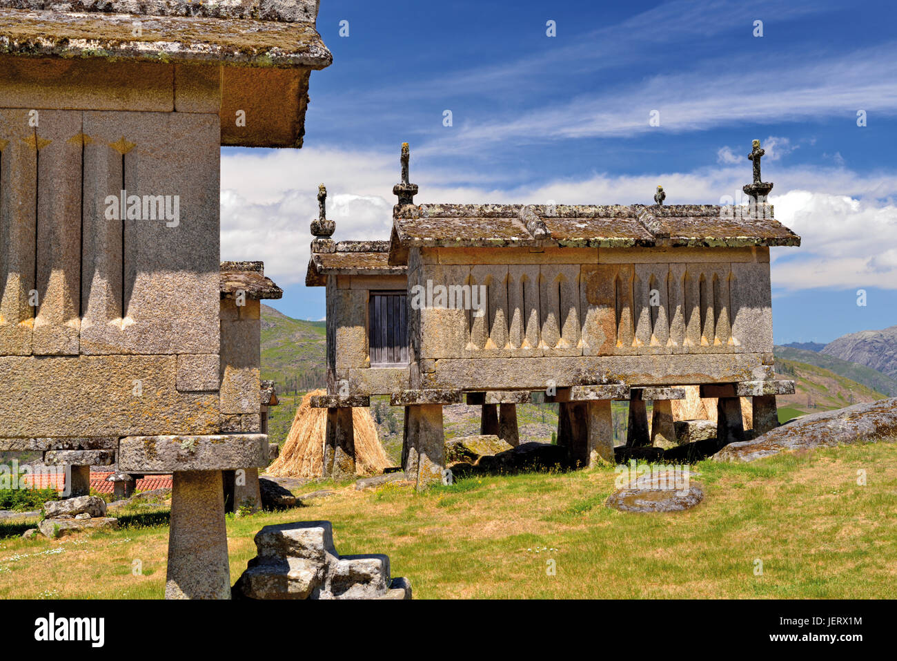 Portugal: Historische Mais Speicher in Lindoso Stockfoto