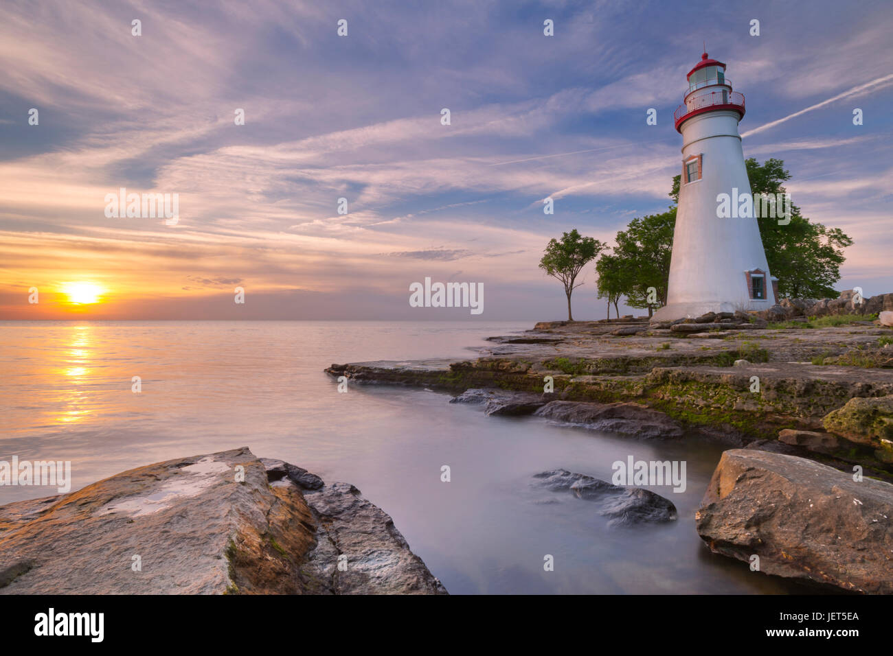 Die Marblehead Leuchtturm am Rande des Lake Erie in Ohio, USA. Bei Sonnenaufgang fotografiert. Stockfoto