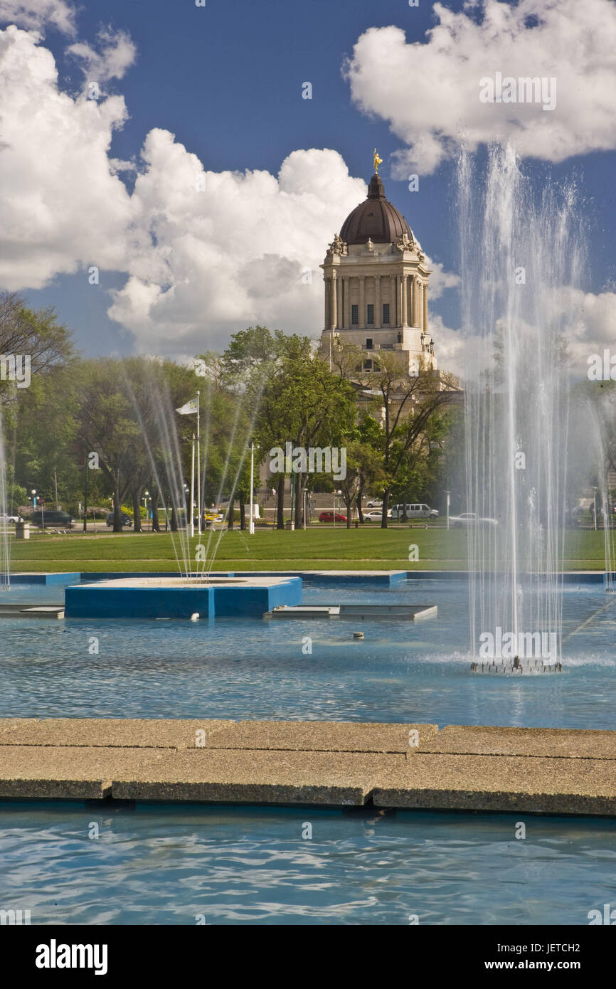 Kanada, Manitoba, Winnipeg, Legislative Building, Memorial Park, Brunnen, Düsen, Stockfoto