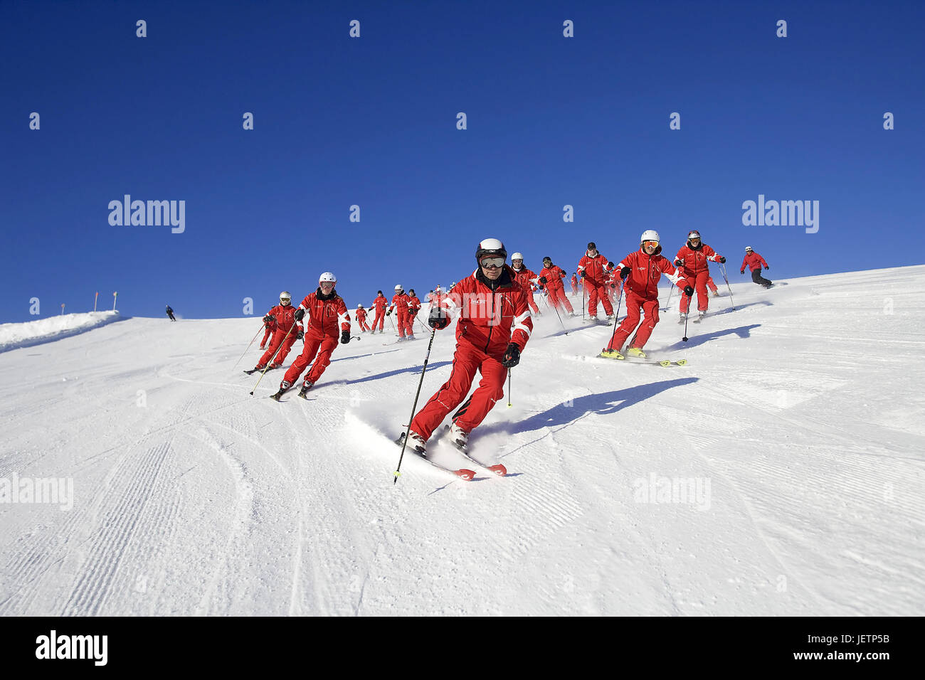 Skifahrer in Aktion, Skifahrer in Schenna Stockfoto