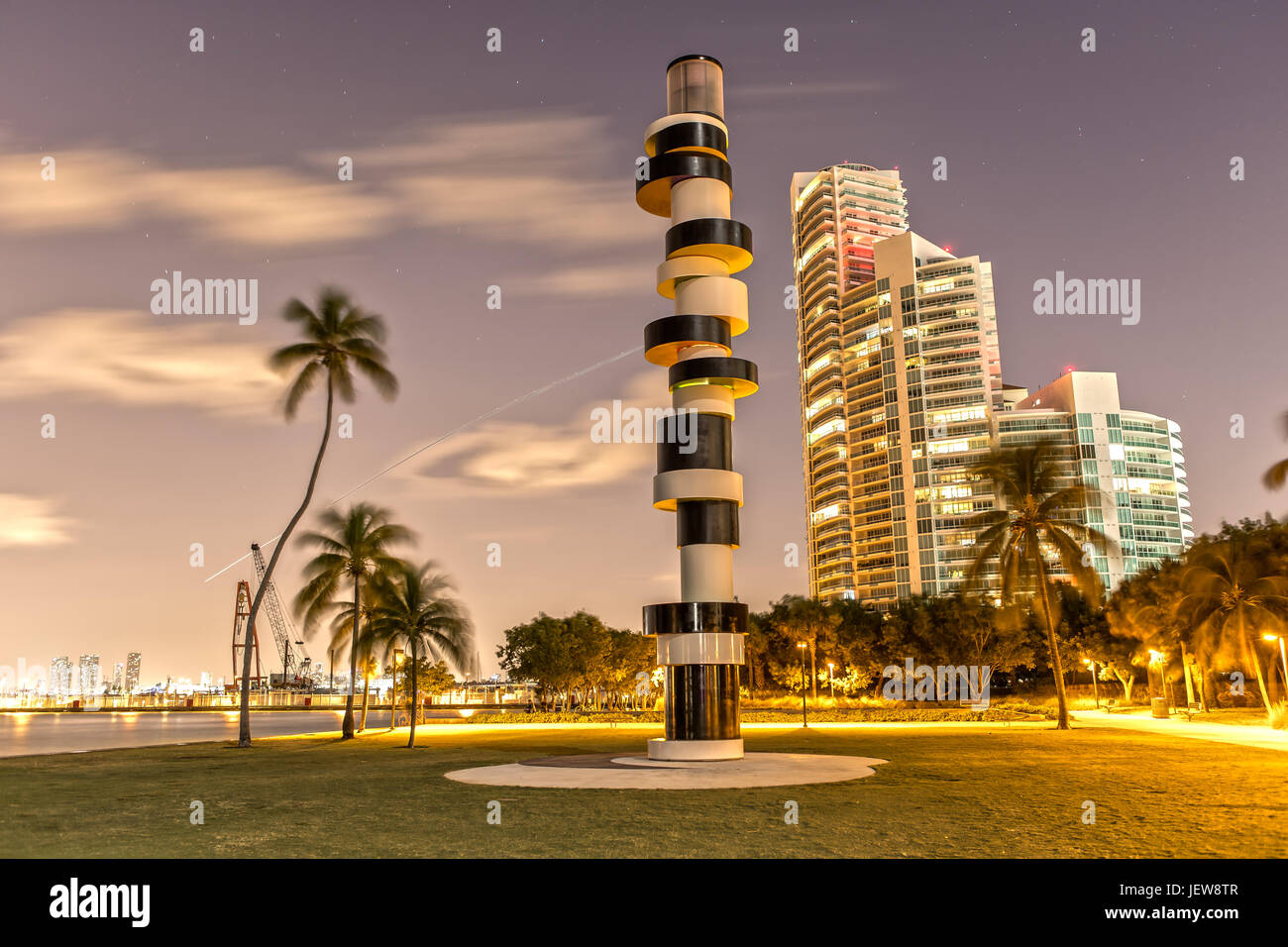 South Pointe Park in Miami in der Nacht Stockfoto