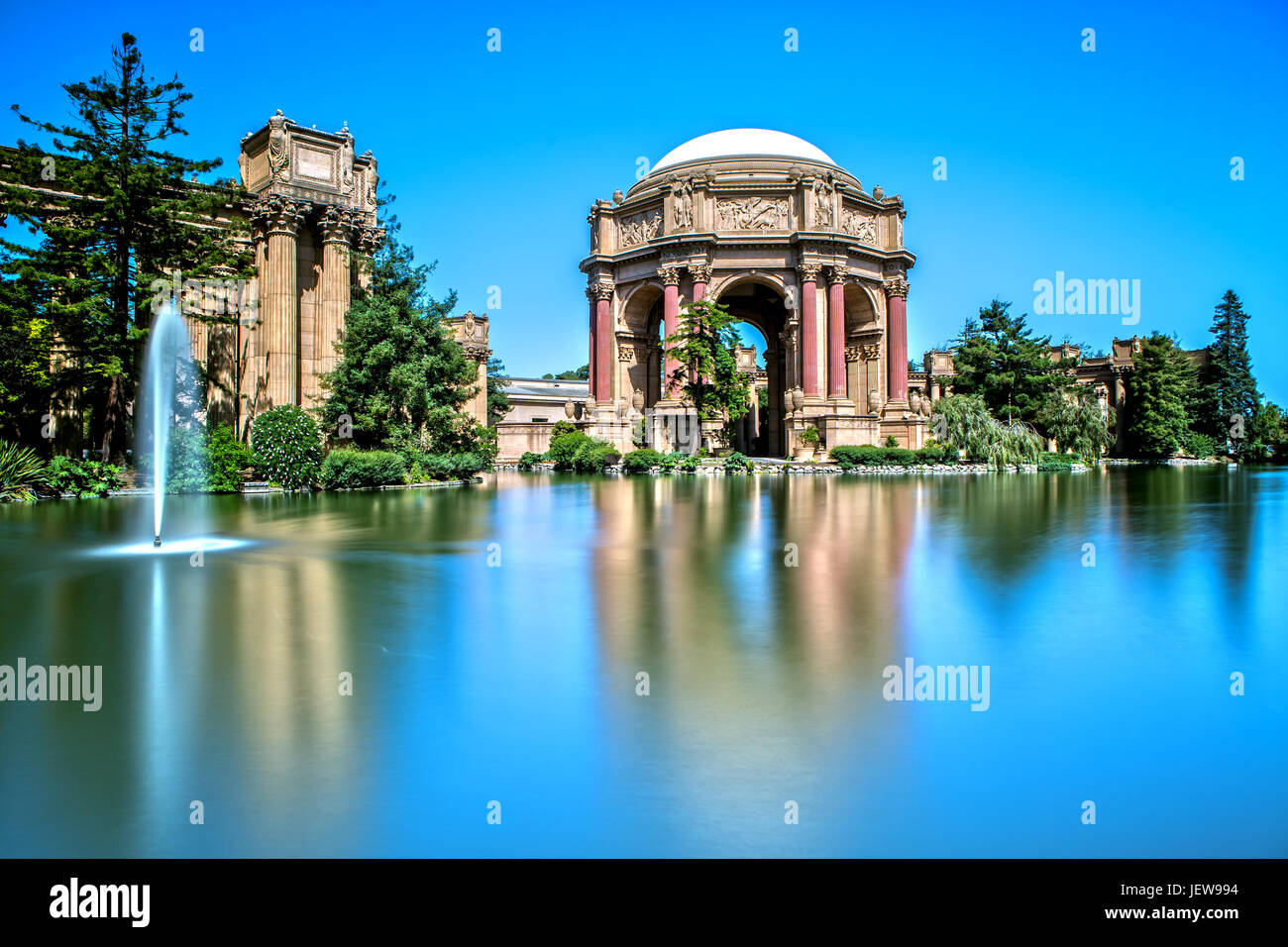 Palace of Fine Arts in San Francisco als Langzeitbelichtung Stockfoto