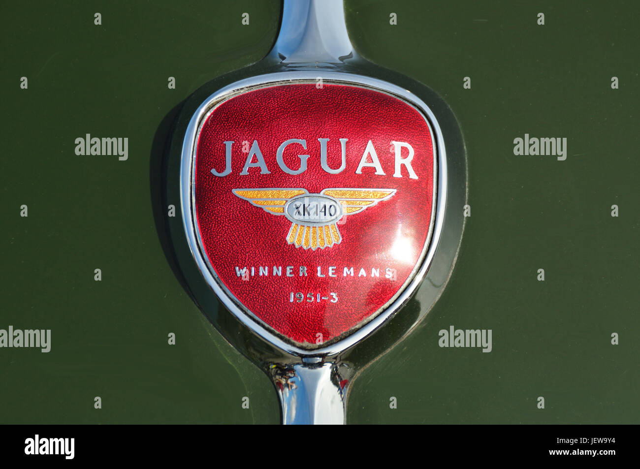 Jaguar XK 140 emblem Stockfoto