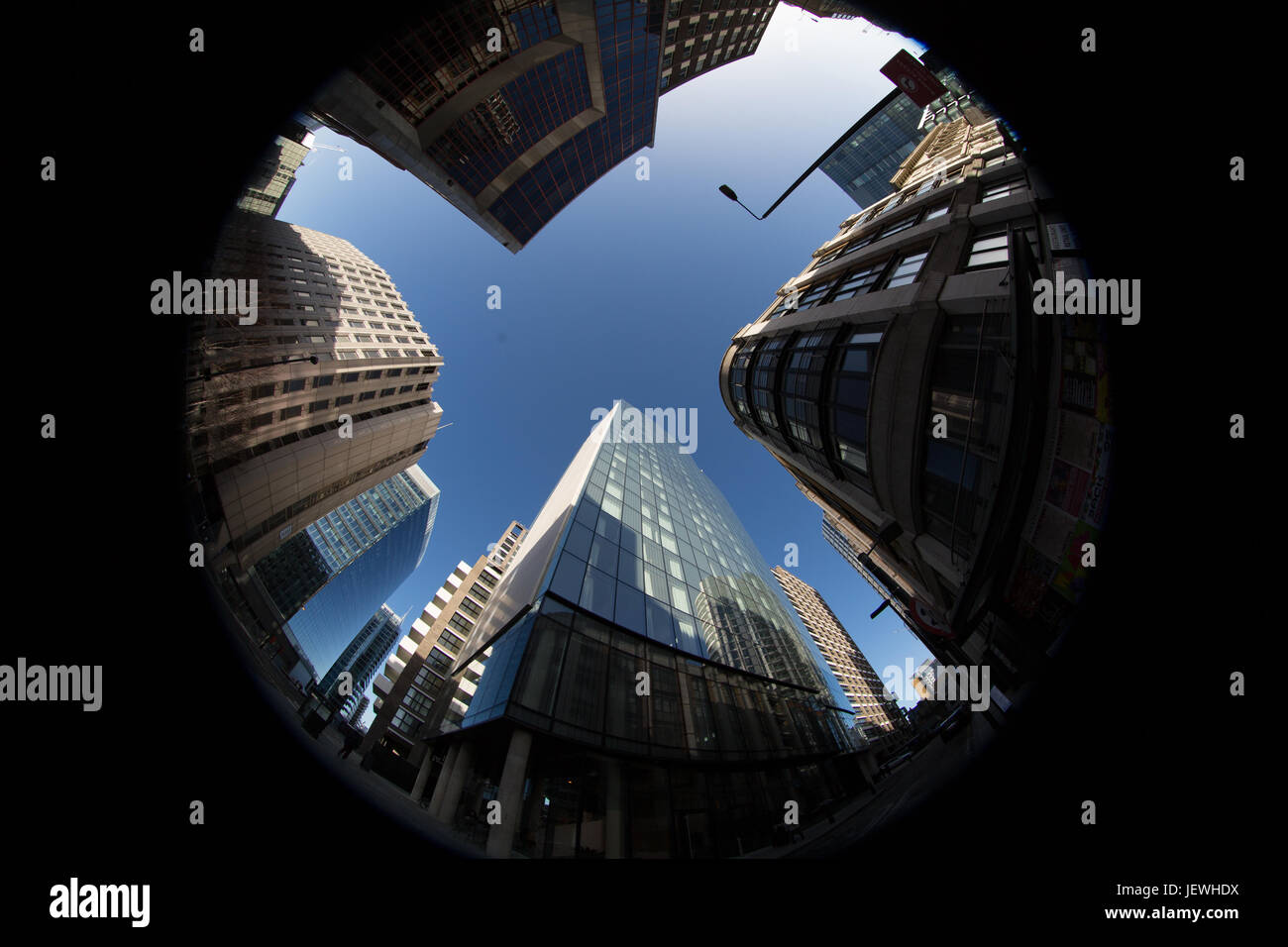 City of London Türme durch ein Fish-Eye-Objektiv betrachtet Stockfoto