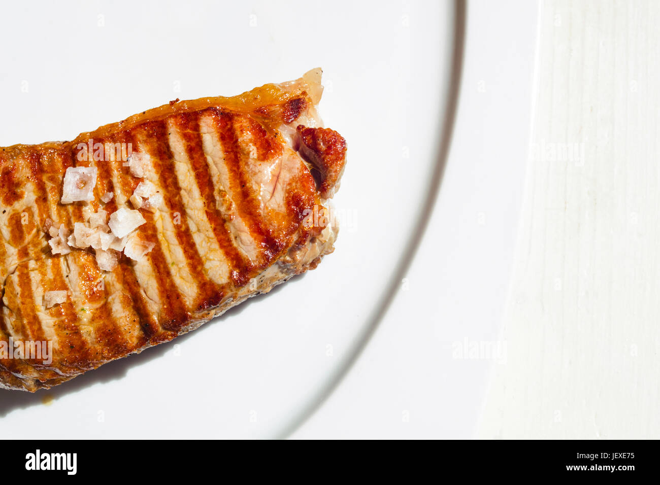 Gegrilltes Rindfleisch Filet Steak in weißem Hintergrund. Stockfoto