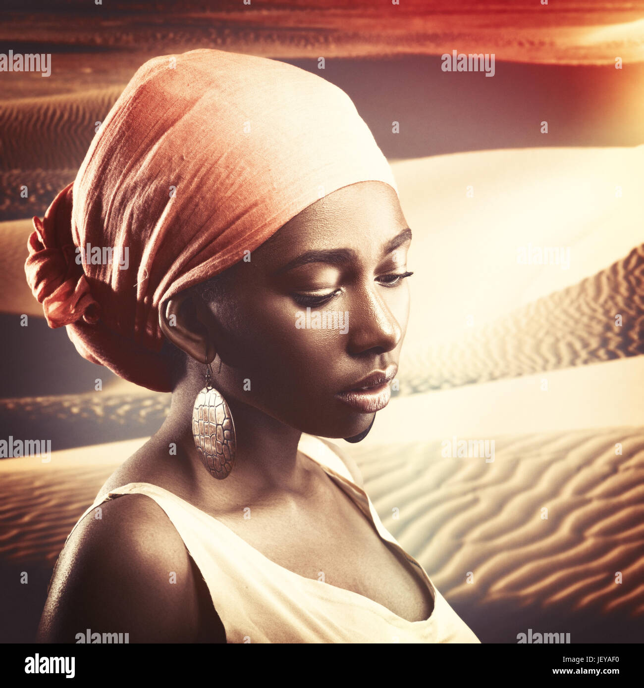Afrikanerin, Frauenporträt mit gespeicherten Hautstruktur Stockfoto