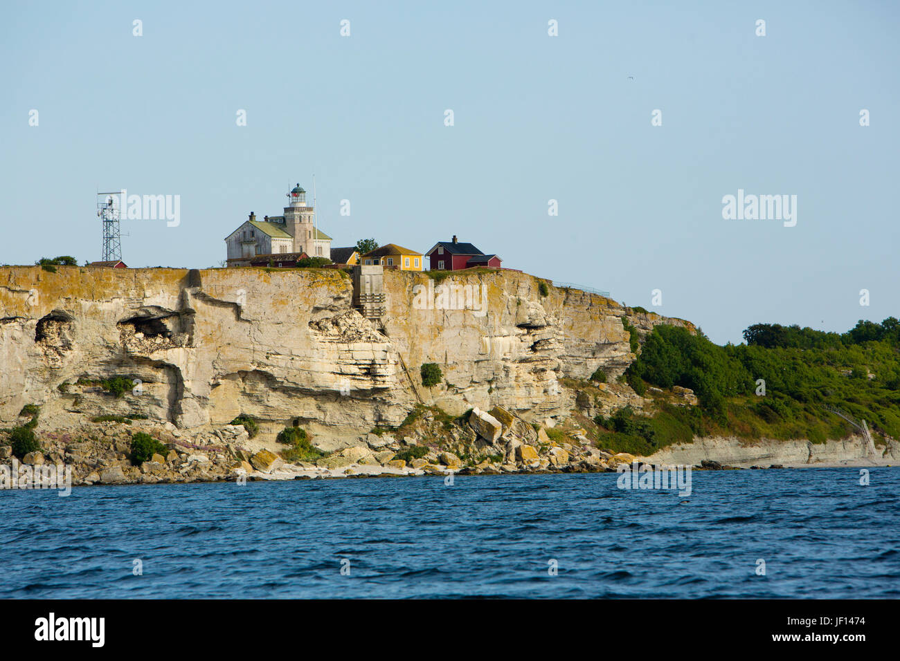 Leuchtturm auf Felsen Stockfoto