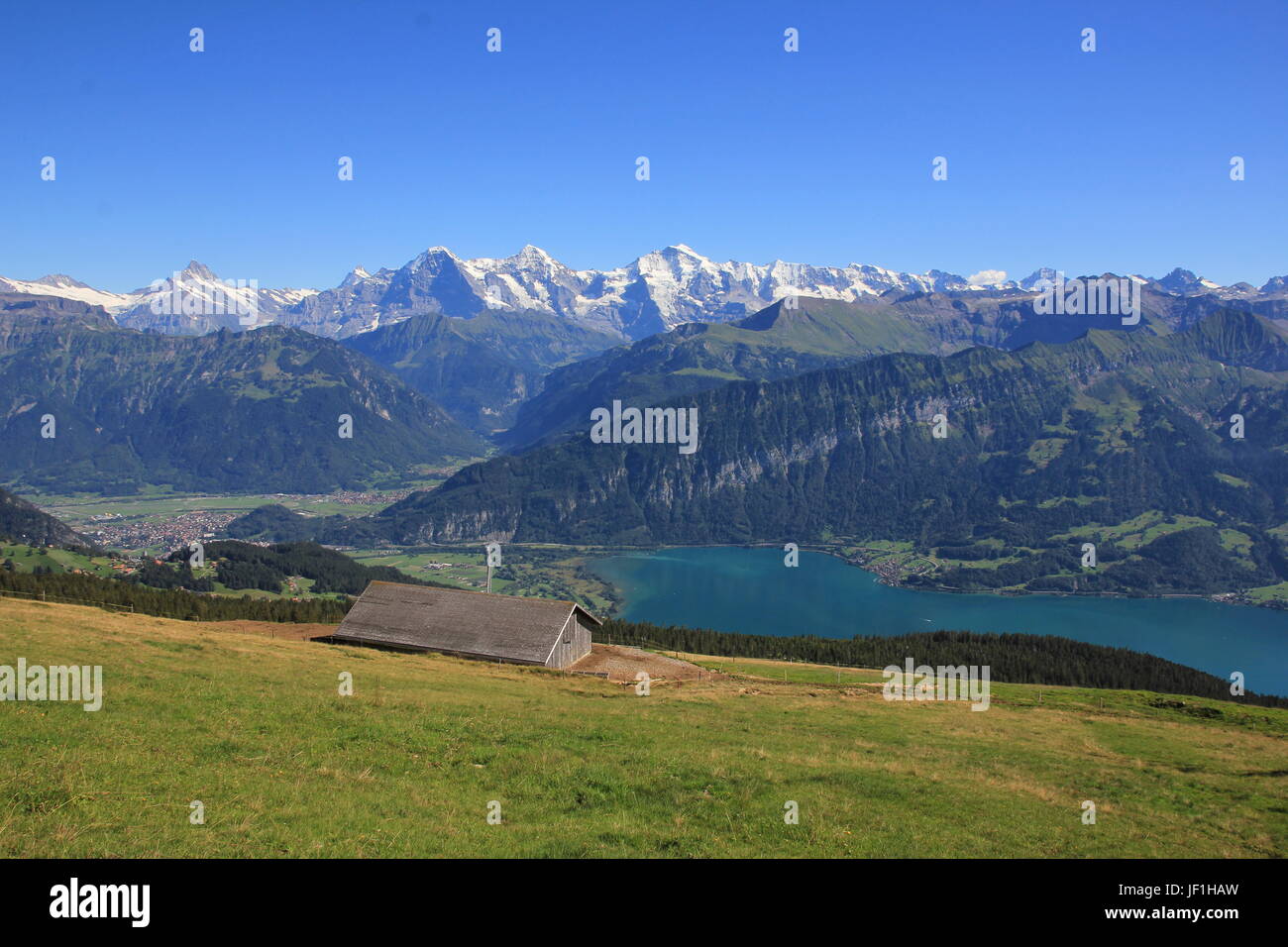 Atemberaubende Aussicht vom Mt Niederhorn Stockfoto