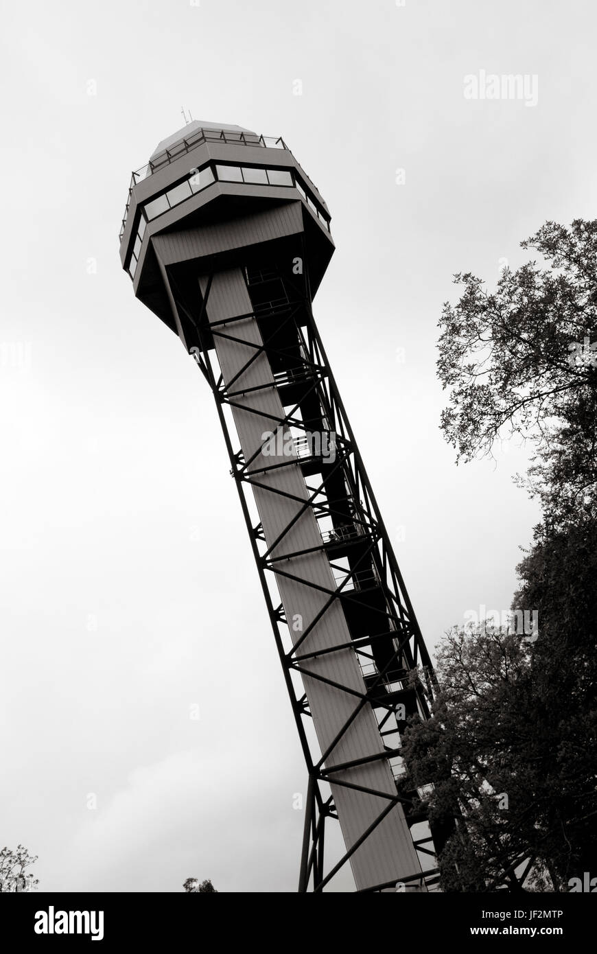 B&W Hot Springs Mountain Tower in Arkansas, USA. Stockfoto