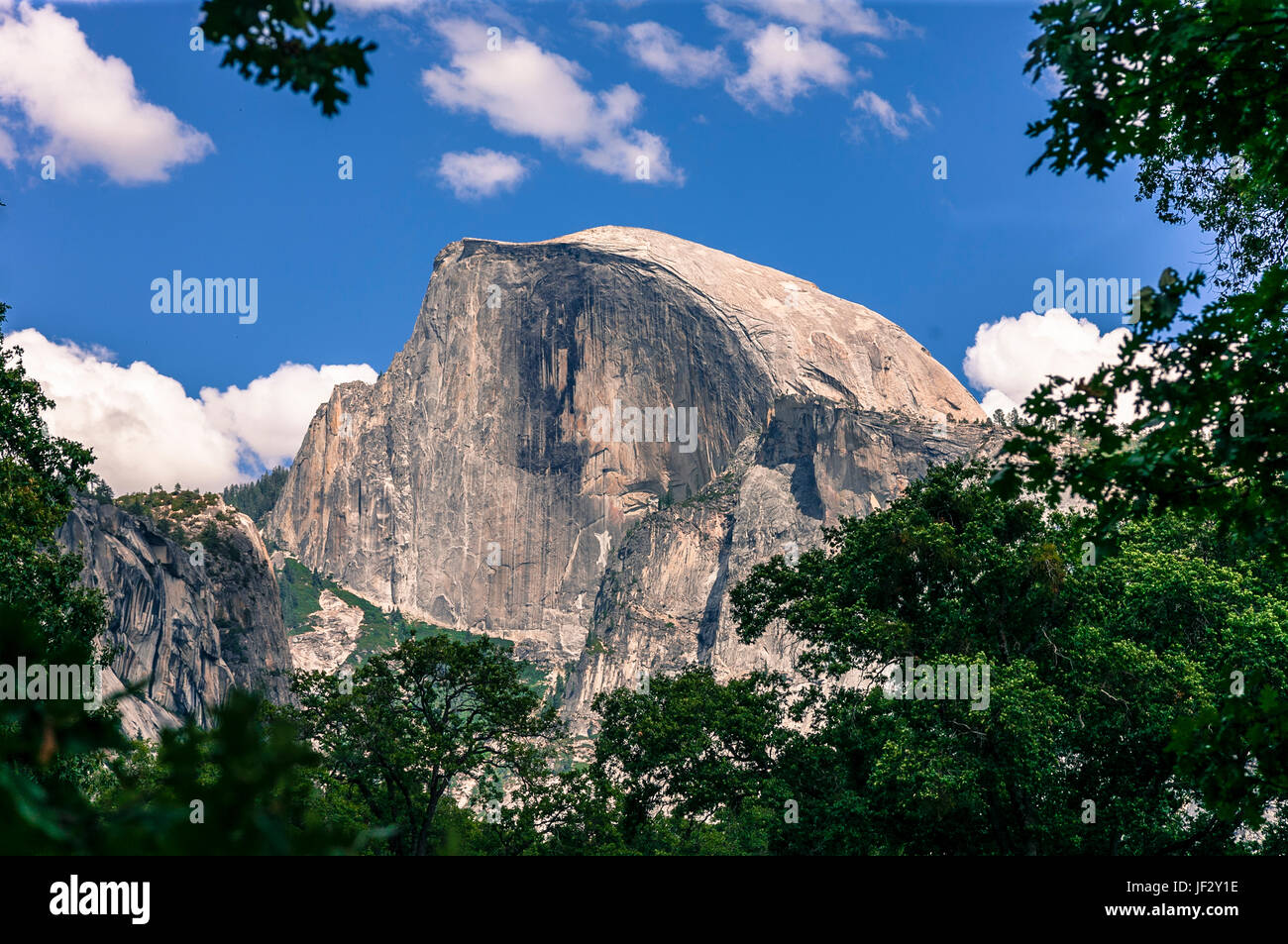 Halber Mond Gebirge, Yosemite, Kalifornien, USA Stockfoto