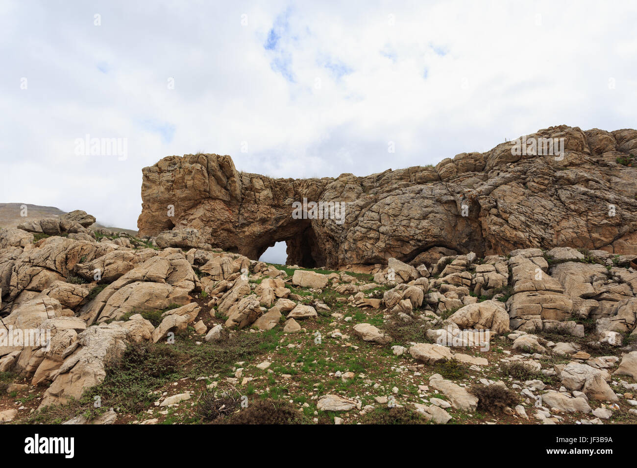 Horizontalen Schuss Rock mit Bogen drin Stockfoto