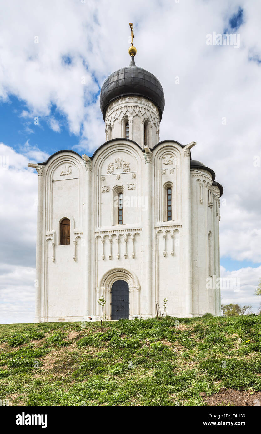 Kirche der Fürbitte auf NERL. Vladimir Stockfoto