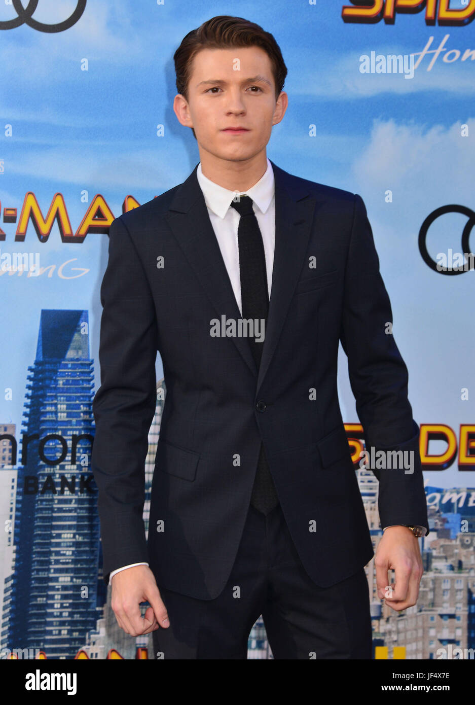 Hollywood, Kalifornien, USA. 28. Juni 2017. Tom Holland 009 kommt bei der Premiere von Columbia Pictures "Spider-Man: Homecoming" in TCL Chinese Theatre am 28. Juni 2017 in Hollywood, Kalifornien Credit: longifilis / USA/Alamy Live News Stockfoto