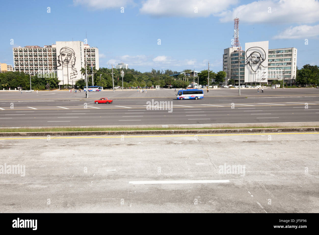 Ein Blick auf die Plaza De La Revolucion, Platz der Revolution, in der Innenstadt von Havanna. Stockfoto