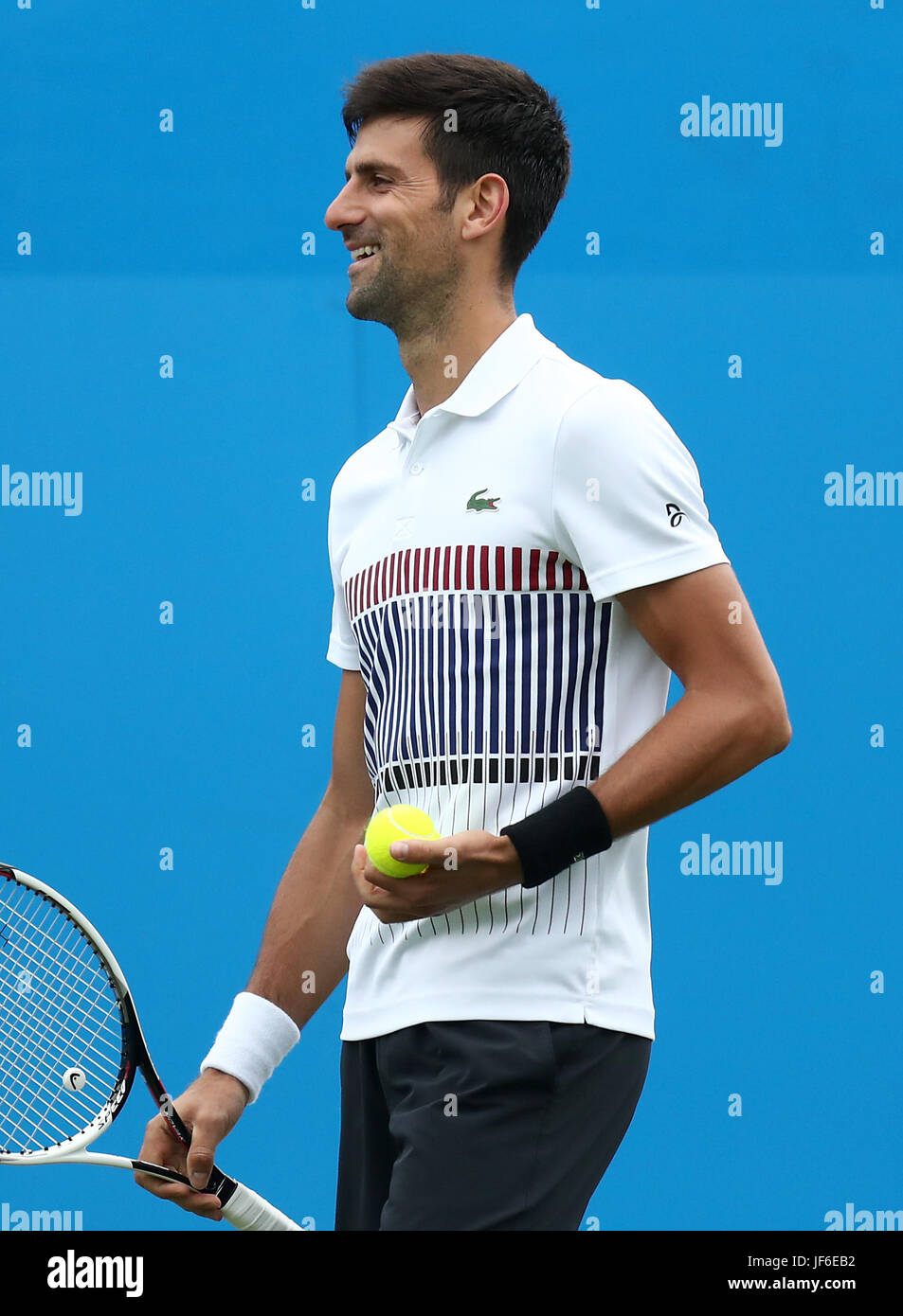 Serbiens Novak Djokovic tagsüber sieben der AEGON International in Devonshire Park, Eastbourne. PRESSEVERBAND Foto. Bild Datum: Donnerstag, 29. Juni 2017. PA-Geschichte-TENNIS-Eastbourne zu sehen. Bildnachweis sollte lauten: Gareth Fuller/PA Wire. Einschränkungen: Editorial Gebrauch, nicht für kommerzielle Zwecke ohne vorherige Genehmigung. Stockfoto