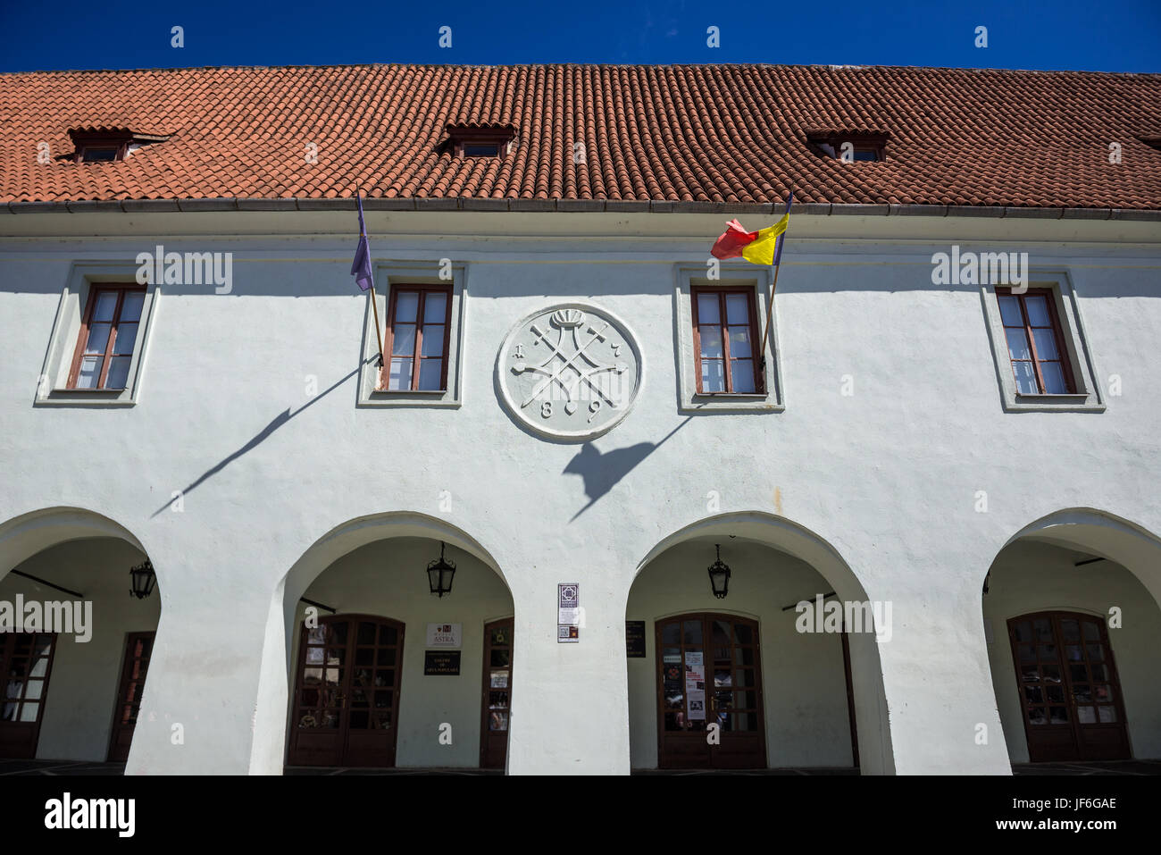 Emil Sigerus Museum des sächsischen Ethnographie & Volkskunst in so genannte Metzger Halle Gebäude auf einem kleinen Platz, Stadt der historischen Zentrum von Sibiu, Rumänien Stockfoto