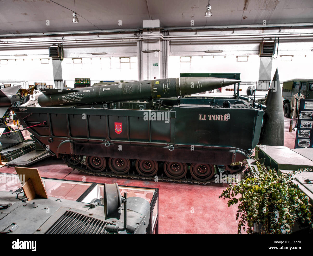 Mgm 52 lance Fotos und Bildmaterial in hoher Auflösung Alamy