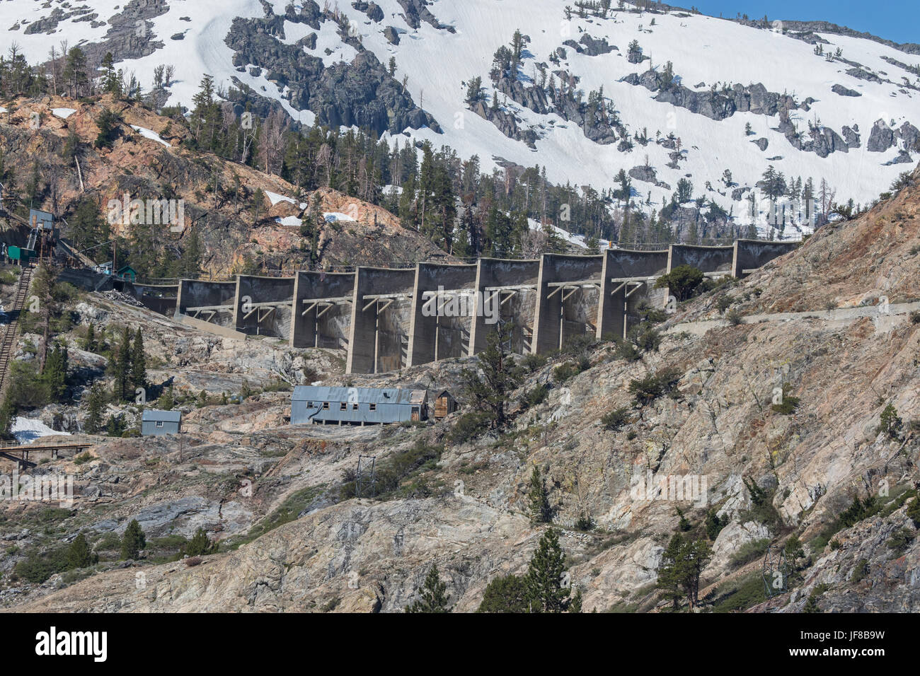 Gem Lake Dam besessen und durch Southern California Edison betrieben. In der Sierra Nevada backcountry oben Agnew See in Mono County California USA Stockfoto