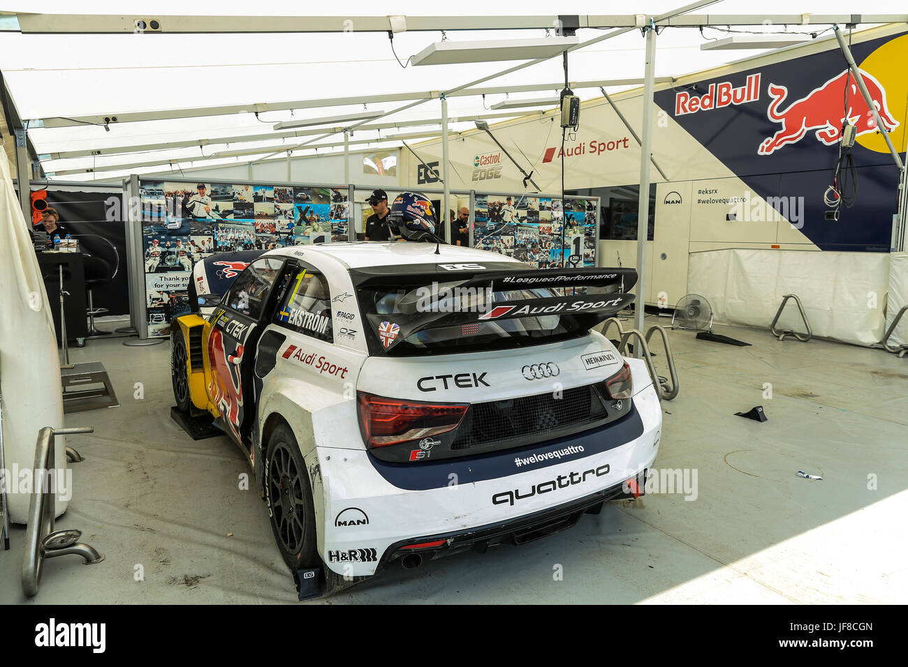 Lydden Hill Racing Circuit am letzten Tag der World Rally Cross hier stattfindet, bewegt sich auf der Rennstrecke von Silverstone WRX von seinem Geburtsort entfernt. Stockfoto