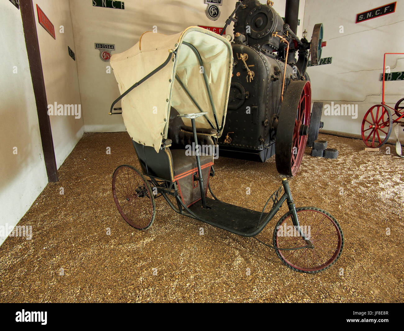 Voiturette Pousse-Pousse, Musée Maurice Dufresne Foto 4 Stockfoto