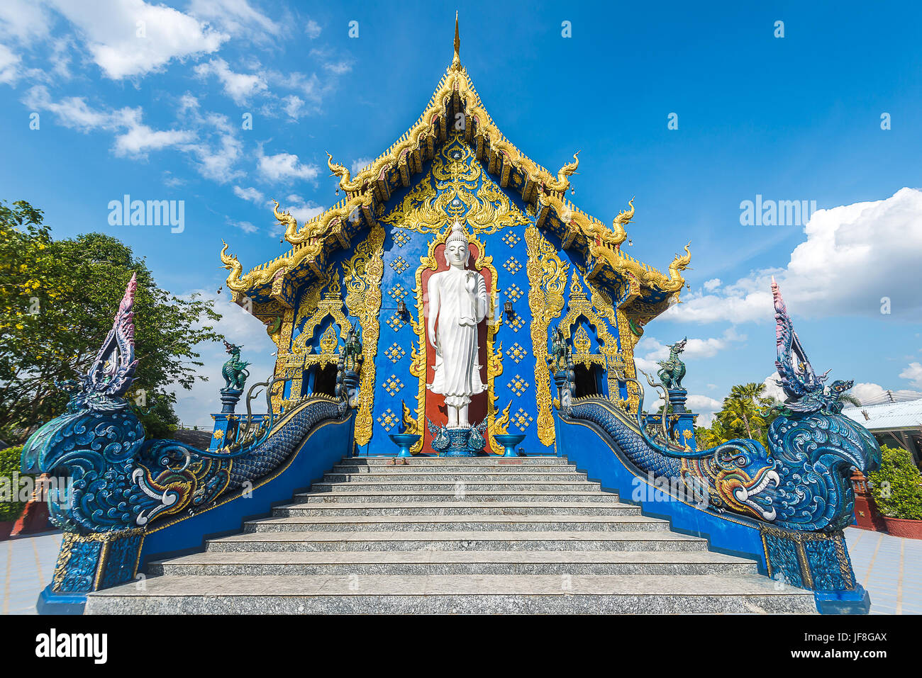 Wat Rong Suaten, originelle Architektur und Thai-Wandbild-Tempel in Chiang Rai Thailand Stockfoto