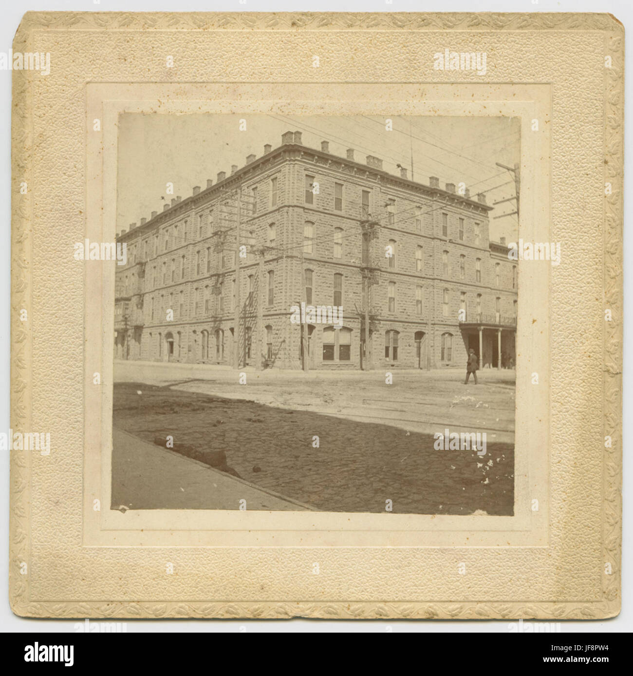 Das Grand Windsor Hotel in Dallas, Texas, wurde in einem historischen Foto aufgenommen und zeigt seine Eleganz und Bedeutung in der amerikanischen Gastfreundschaft des frühen 20. Jahrhunderts. Stockfoto