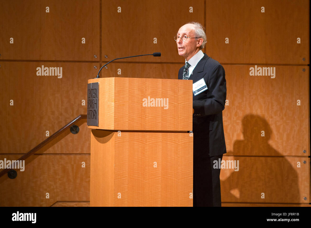 Ein Porträt oder eine Darstellung von Industrietitanen aus dem frühen 20. Jahrhundert, die das Wesen der wirtschaftlichen Machthaber während einer transformativen Ära des Geschäfts einfangen. Stockfoto