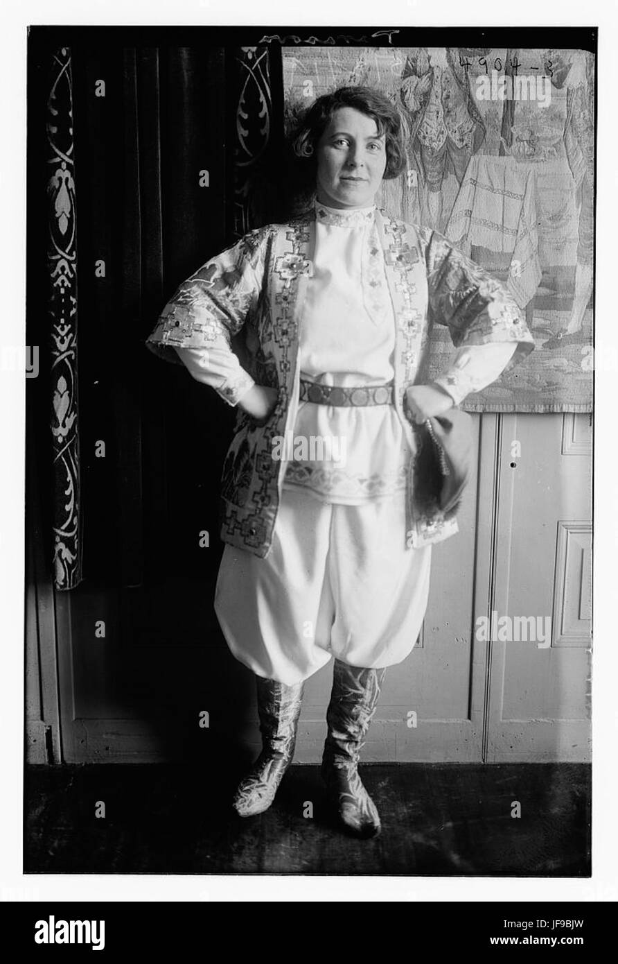 Ein historisches Bild von Tarasova, das wahrscheinlich eine Szene oder ein Ereignis im Zusammenhang mit dem Ort darstellt und dessen einzigartige kulturelle oder historische Bedeutung einnimmt. Stockfoto