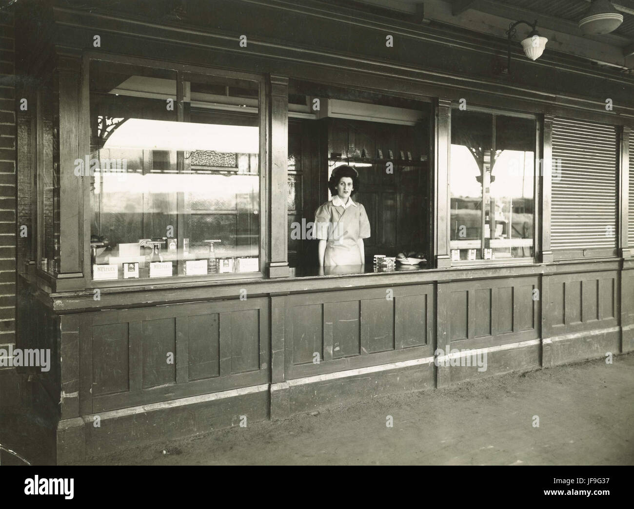 Cootamundra Eisenbahn Erfrischungsraum - Kiosk auf der Plattform 25943889805 o Stockfoto