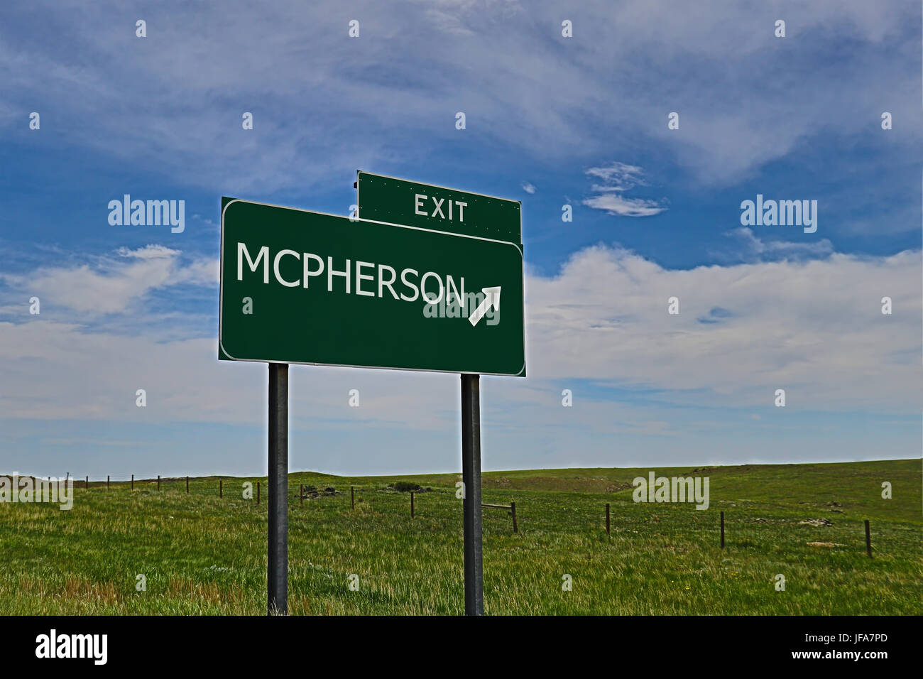 U.S. Highway Notausgangsschild für McPherson Stockfoto