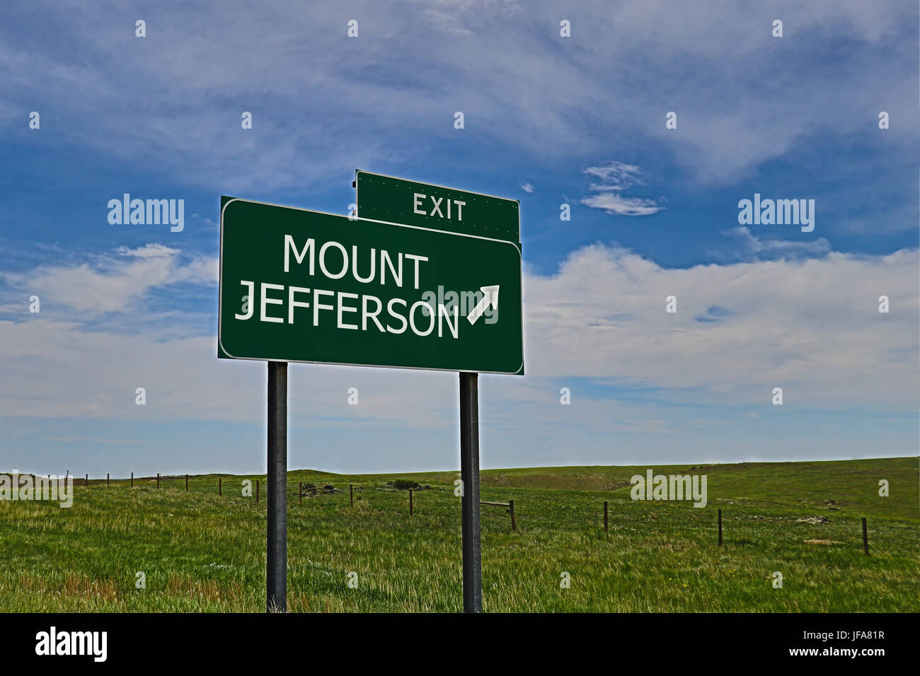 U.S. Highway Notausgangsschild für Mount Jefferson Stockfoto