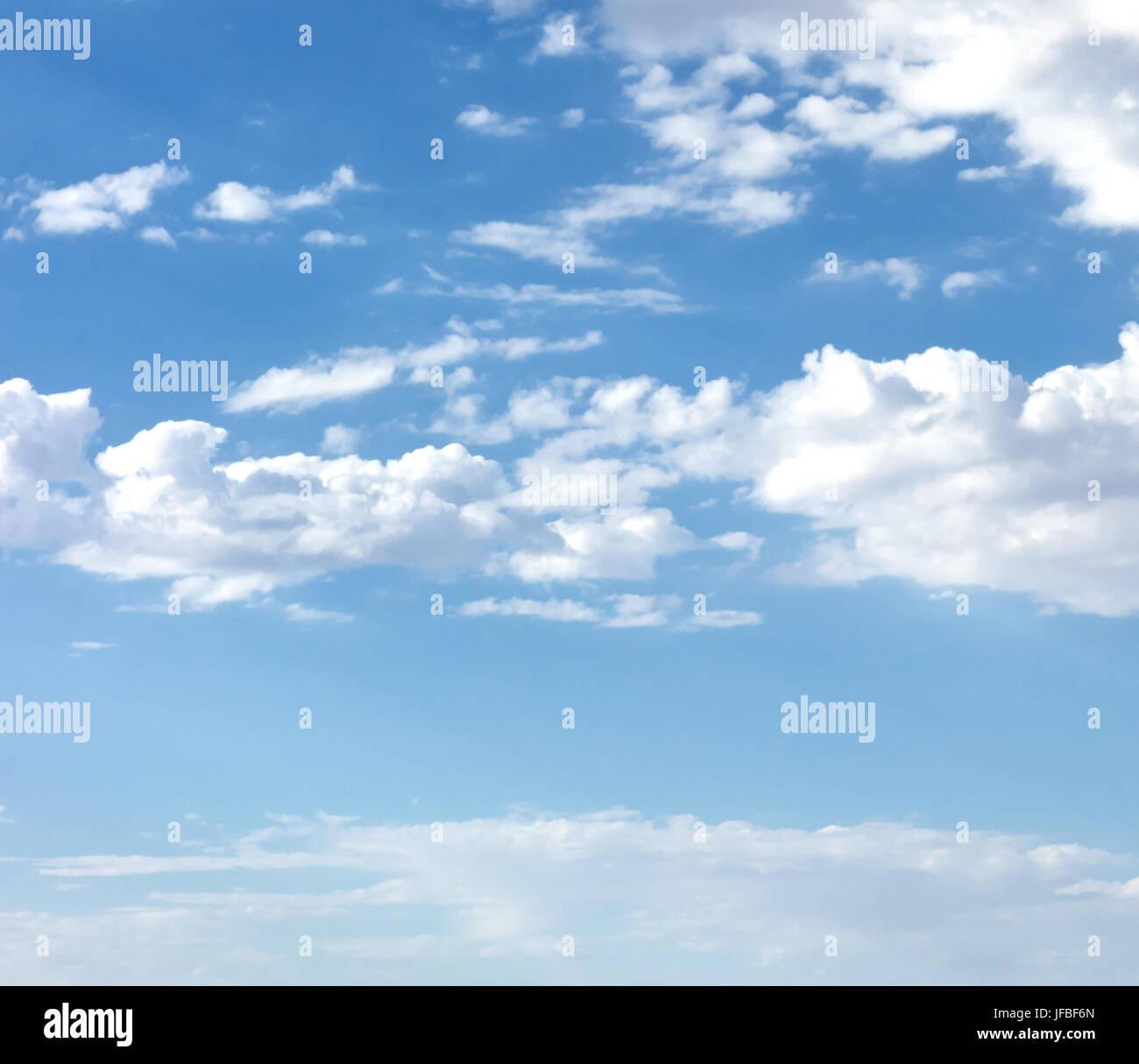 blauer Himmel Stockfoto