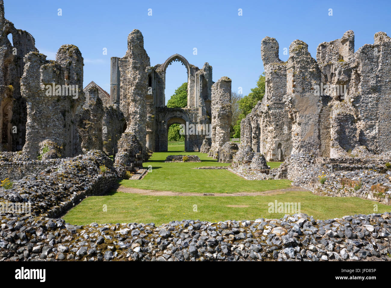 Priorat Ruinen am Schloss Acre, Norfolk, Großbritannien Stockfoto