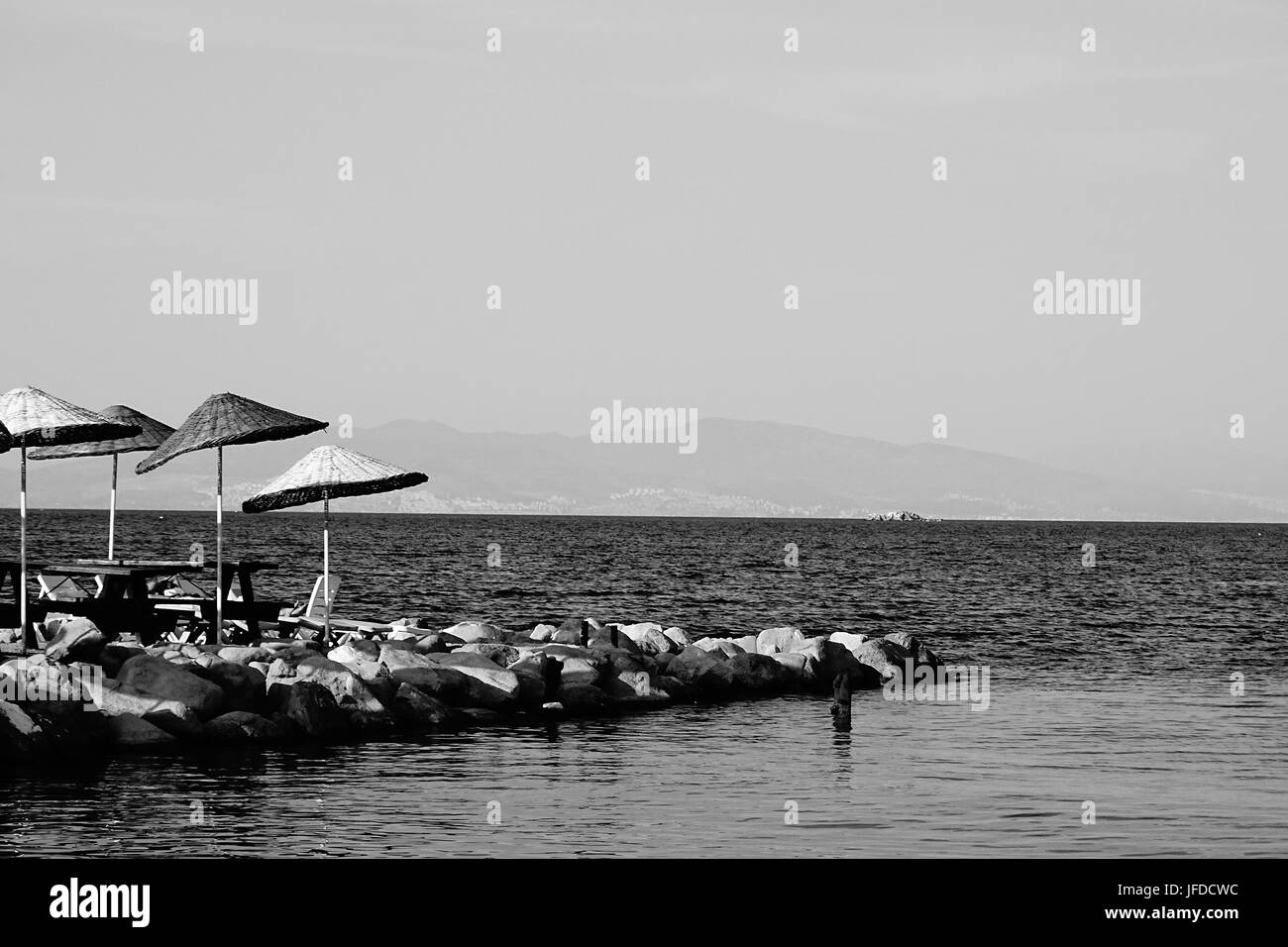 Black And White Beach-Szene Stockfoto