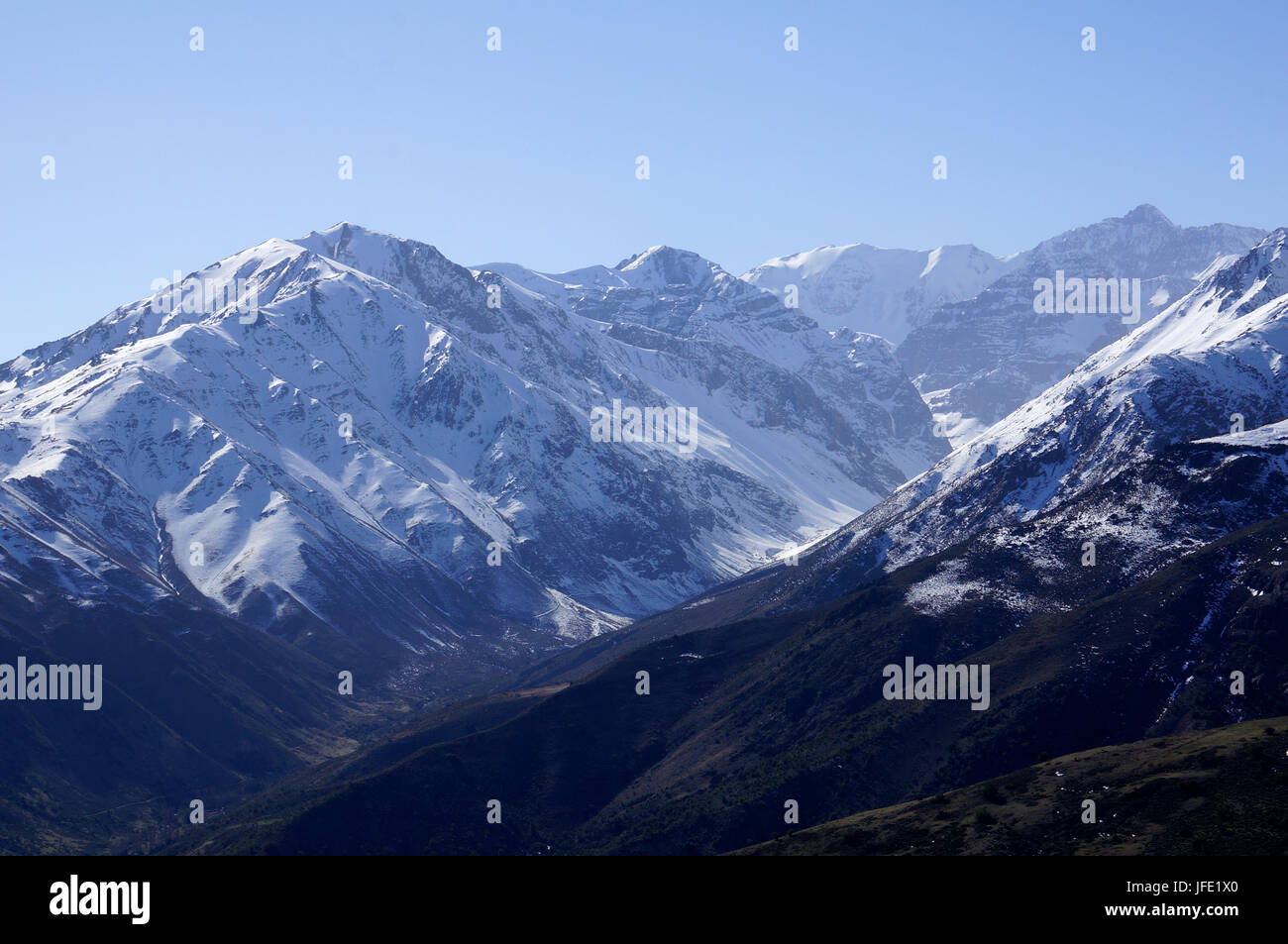 Schneebedeckte Berge in Chile Stockfoto