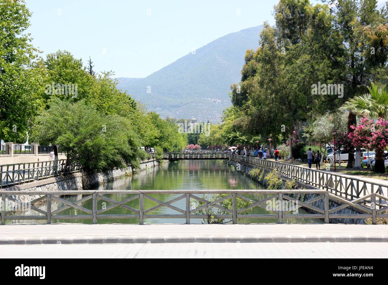 Einen malerischen Blick auf einer Wasserstraße in Fethiye in der Türkei Stockfoto