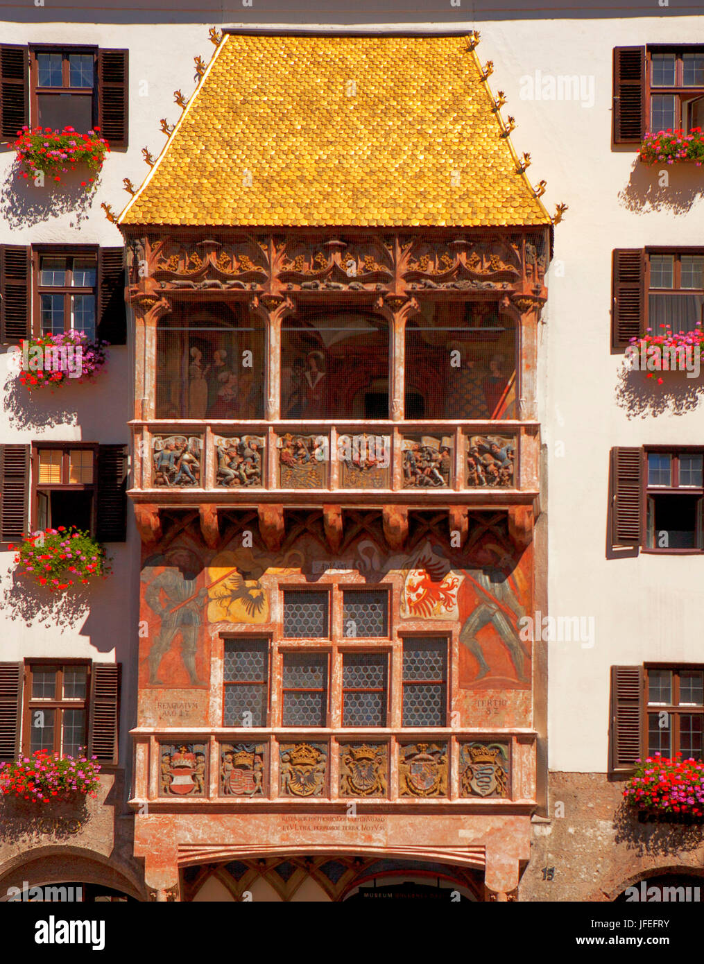 Österreich, Tirol, Innsbruck, Goldenes Dachl Stockfotografie Alamy