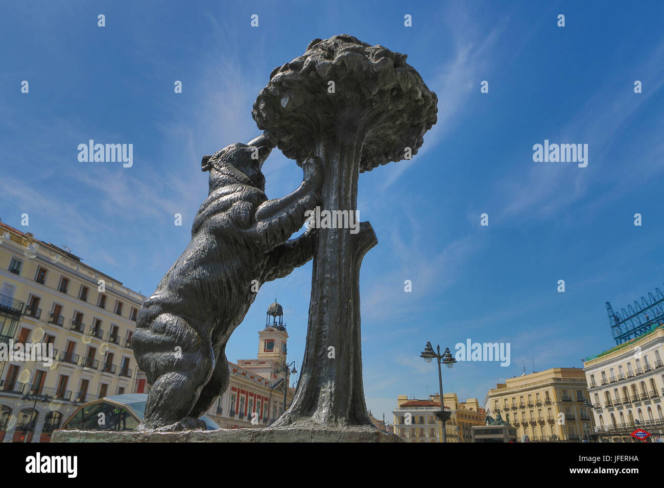 Spanien, Madrid City, Sun Gate Square (Puerta del Sol Square), El Oso y el Madroño Sculture, Symbol von Madrid Stockfoto