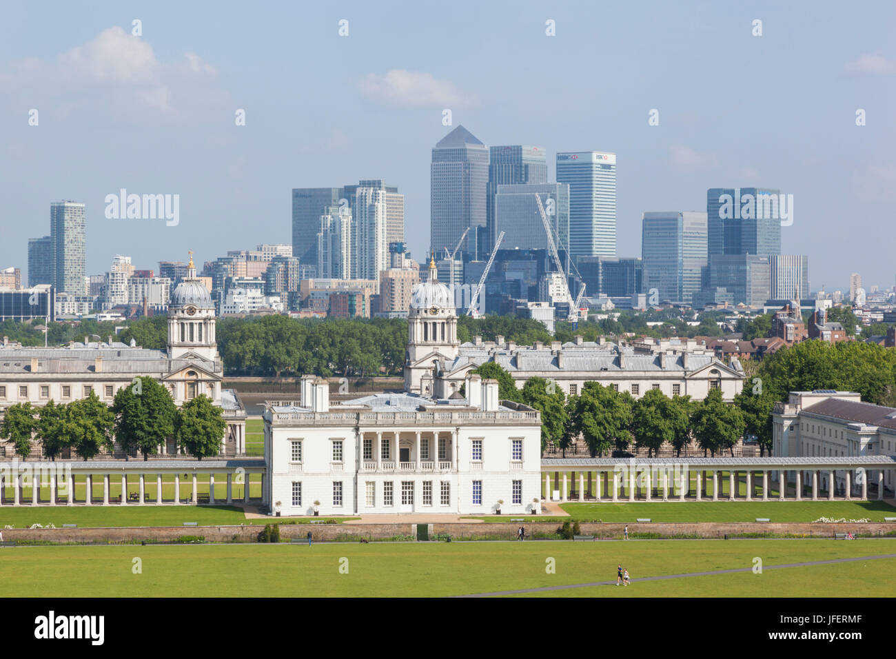 England, London, Greenwich, Greenwich Park und die Skyline der Docklands Stockfoto