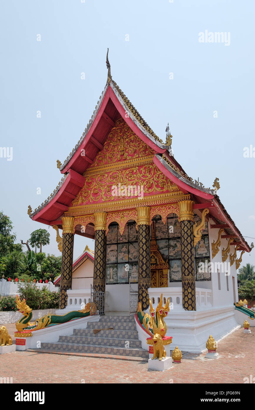 Buddhistische Tempel in Ban Xang Hai (Whisky Dorf), Laos, Asien Stockfoto